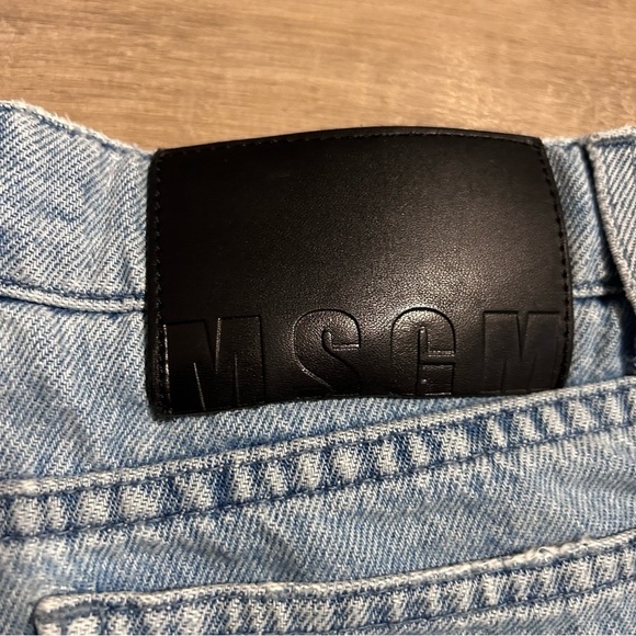 MSGM Milano Denim Ruffle Hem Shorts - Picture 7 of 9